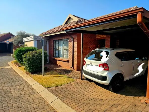 2 Bedroom Townhouse in Eldoraigne