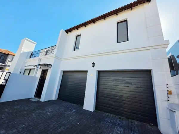 3 Bedroom House in Halfway Gardens